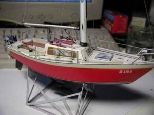 viacosi 06 - Sloop Boat Papercraft