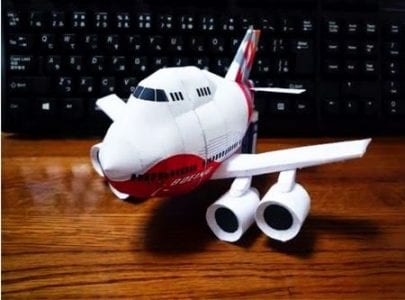 Chibi Boeing 747-8 Paper Toy