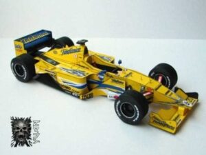 Photo 02 - F1 Minardi M02 paper craft