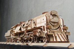 Ugears V Express Steam Train with Tender DSC8820 grande - UGears V-Express Steam Train Paper craft